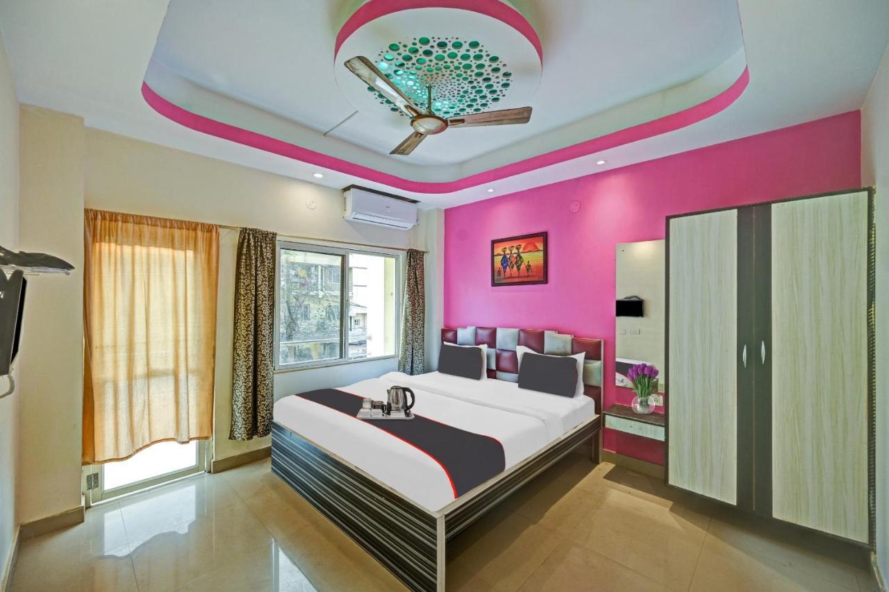 Collection O Shree Bhumi Hotel Puri Buitenkant foto